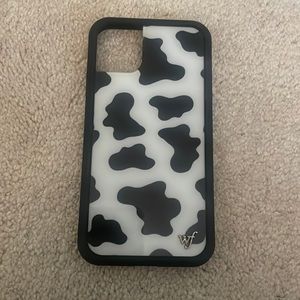 Wildflower Cow iphone 11 case